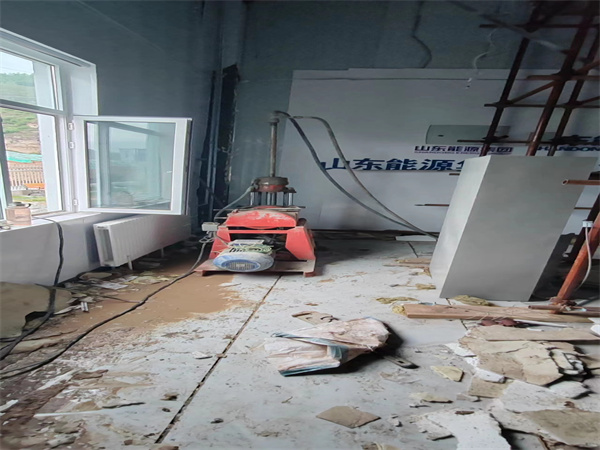 揭东地基基础下沉墙体裂缝加固注浆顶升施工